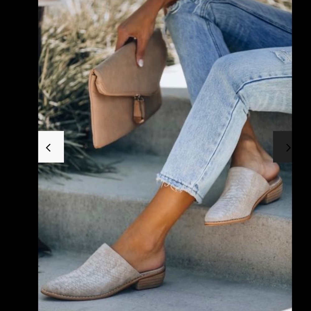Vici miim heeled mule shoes